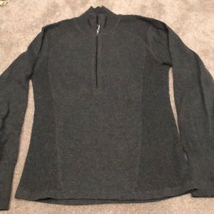 Women’s M Eddie Bauer quarter zip sweater